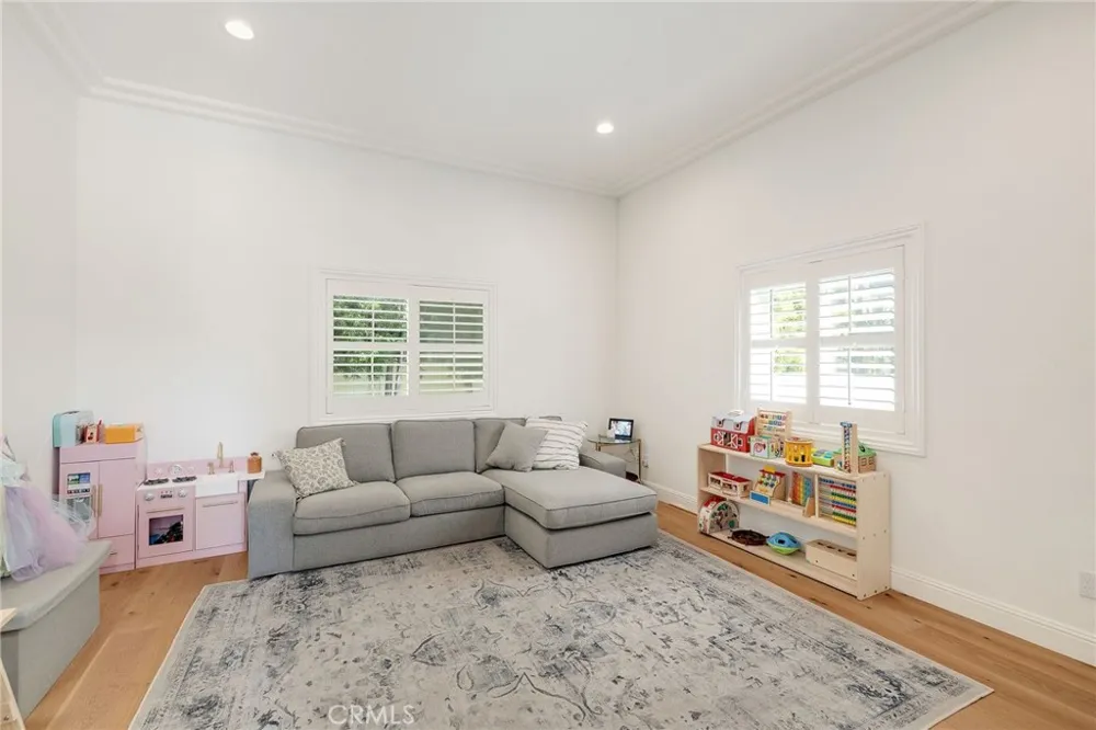 1819 Speyer Lane #B Redondo Beach, CA 90278
