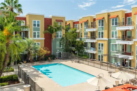 2349 Jefferson #321