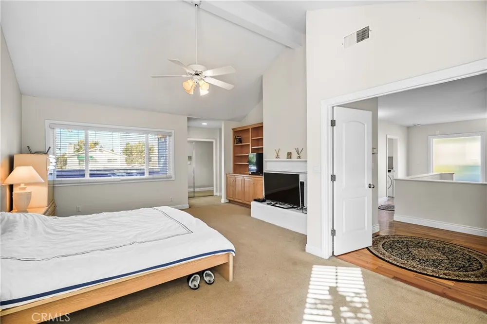 1807 10th Manhattan Beach, CA 90266
