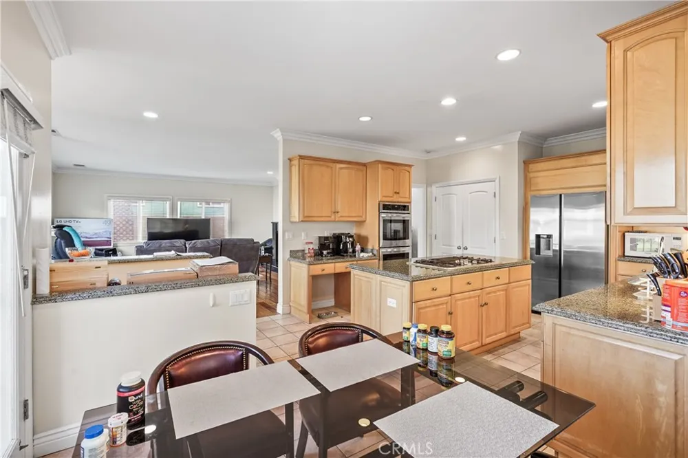 1807 10th Manhattan Beach, CA 90266