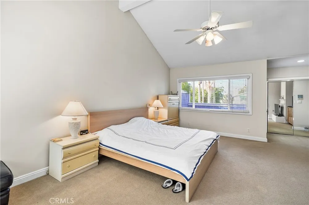 1807 10th Manhattan Beach, CA 90266