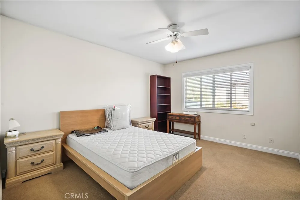 1807 10th Manhattan Beach, CA 90266