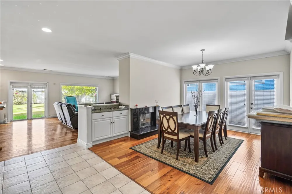 1807 10th Manhattan Beach, CA 90266