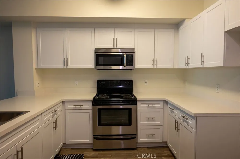 12655 Bluff Creek Drive #123 Playa Vista, CA 90094