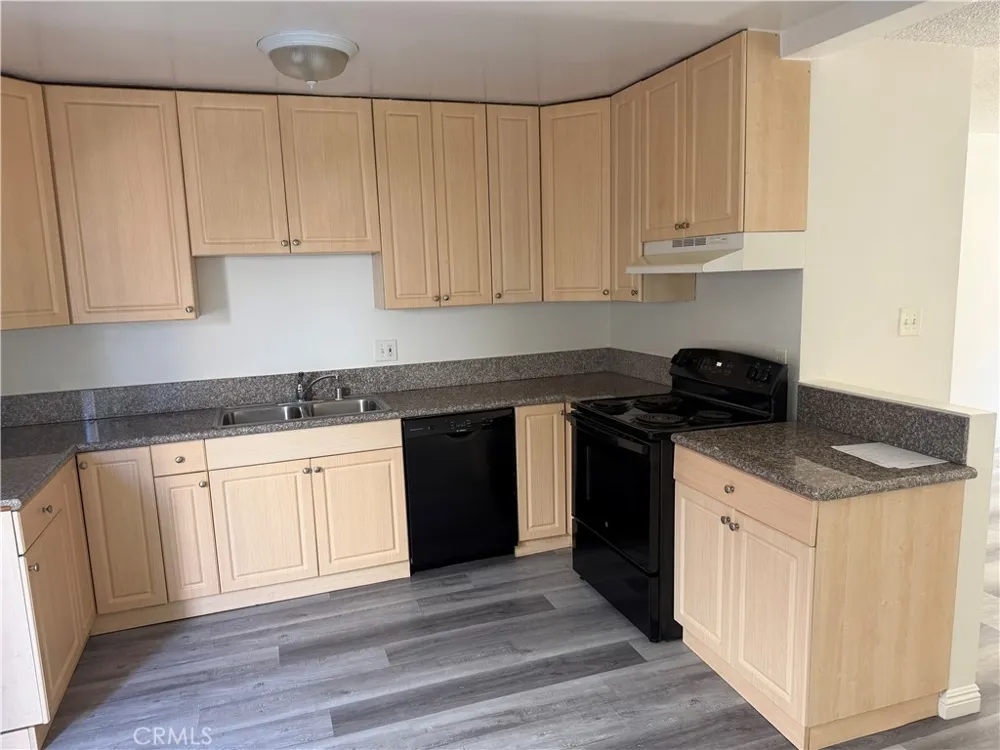 224 Lomita El Segundo, CA 90245