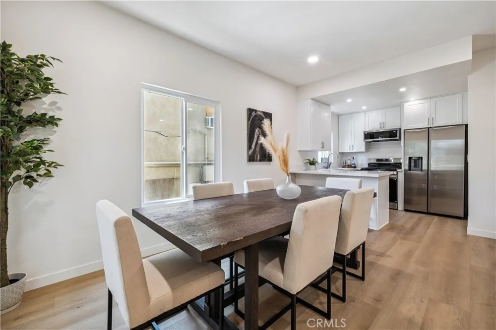 11722 Avon Way #103 Los Angeles, CA 90066
