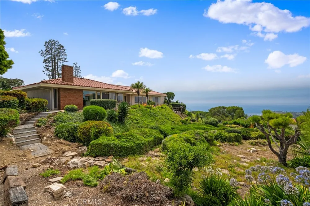 7117 Avenida Altisima Rancho Palos Verdes, CA 90275
