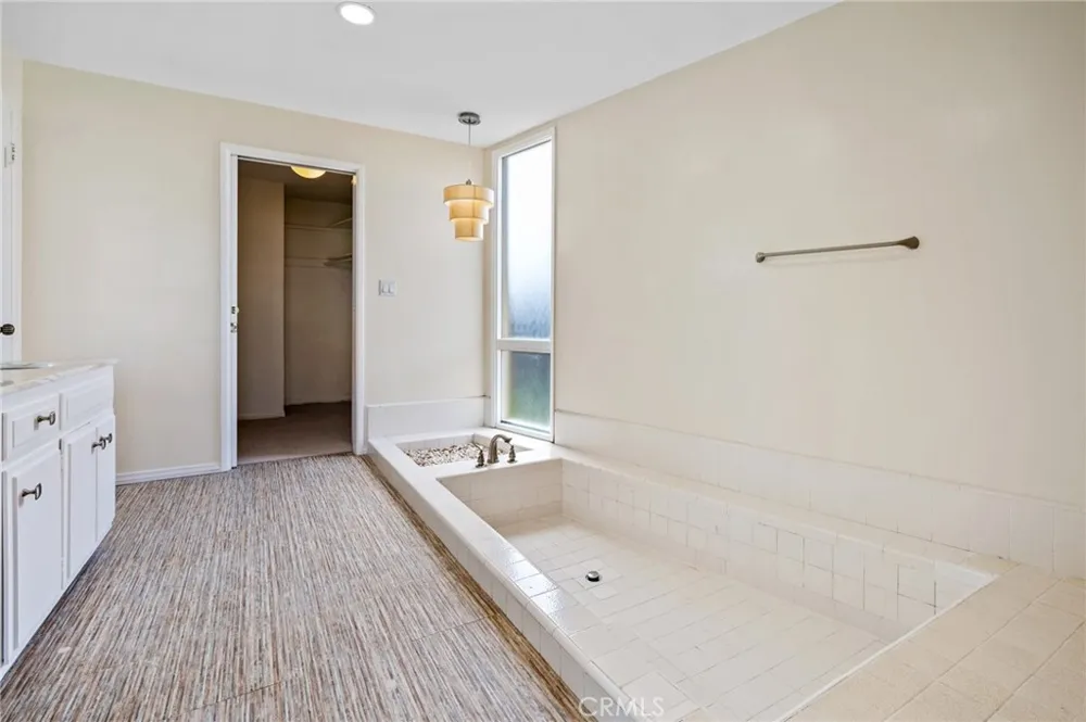 7117 Avenida Altisima Rancho Palos Verdes, CA 90275