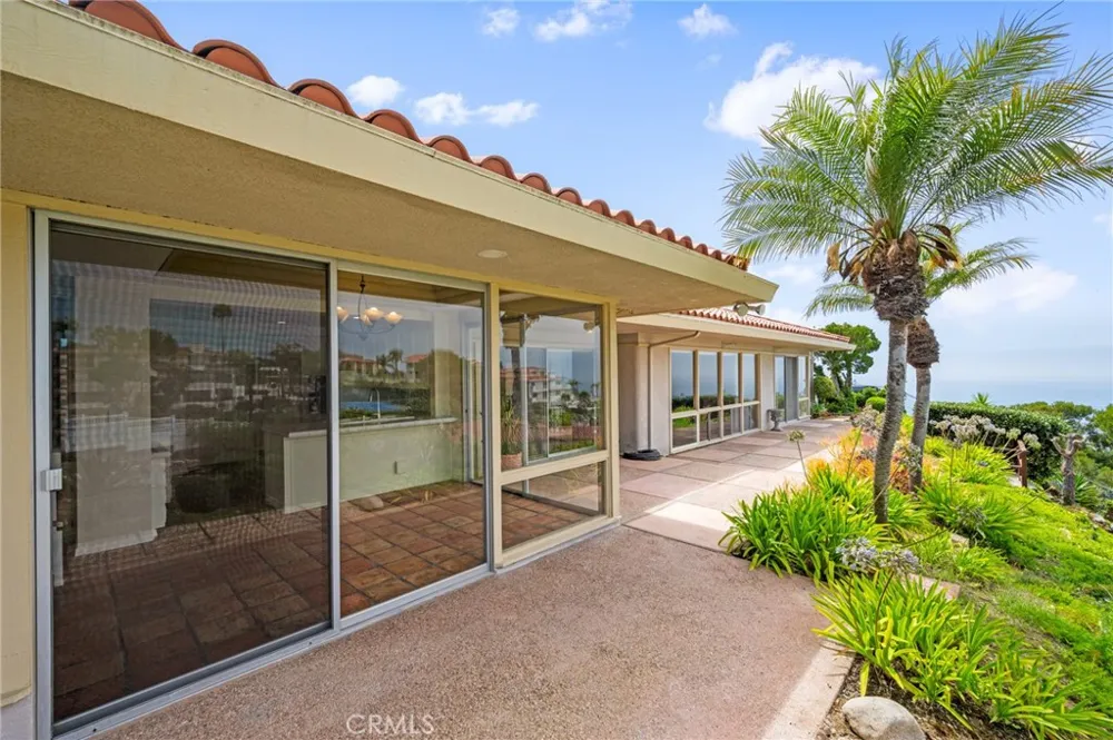 7117 Avenida Altisima Rancho Palos Verdes, CA 90275