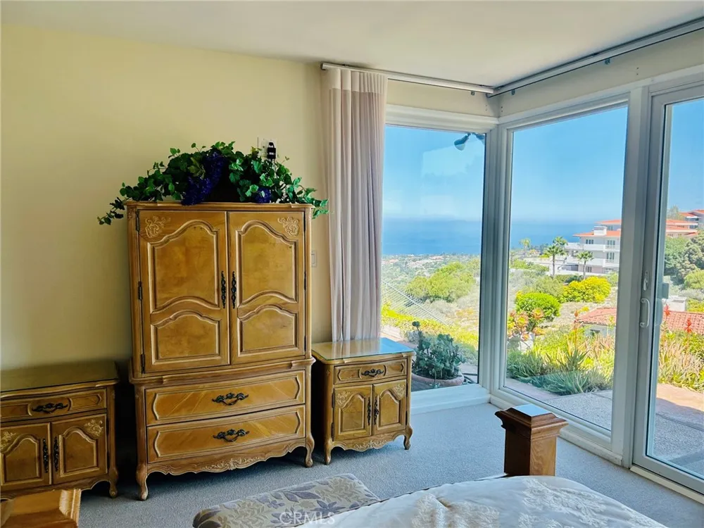 7117 Avenida Altisima Rancho Palos Verdes, CA 90275