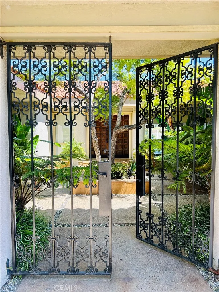 7117 Avenida Altisima Rancho Palos Verdes, CA 90275