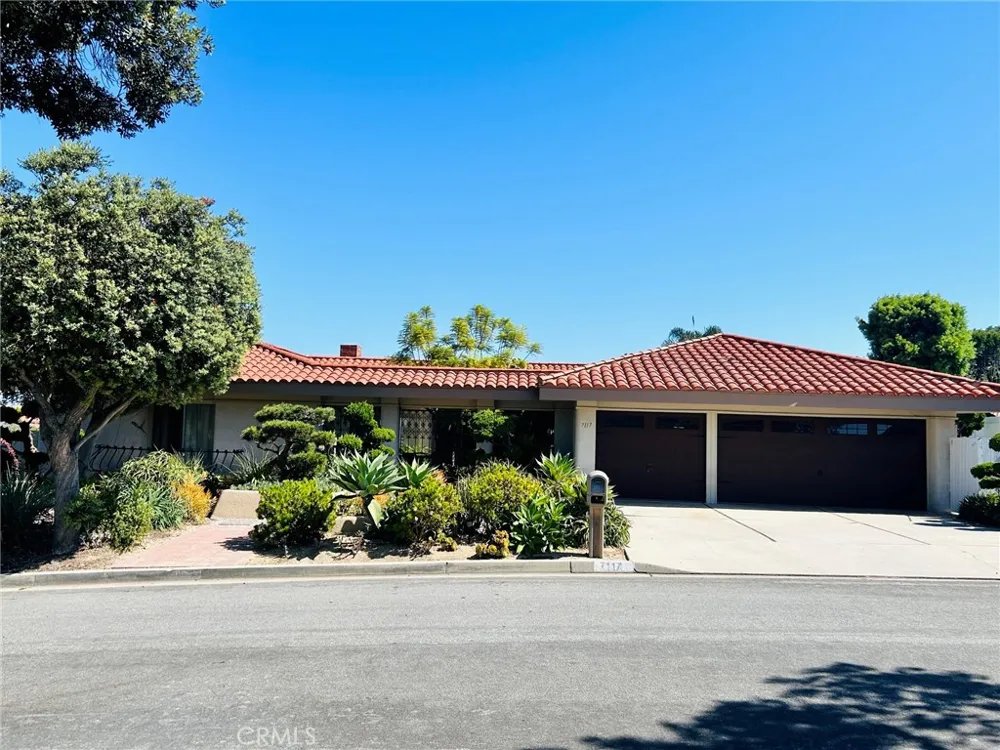 7117 Avenida Altisima Rancho Palos Verdes, CA 90275