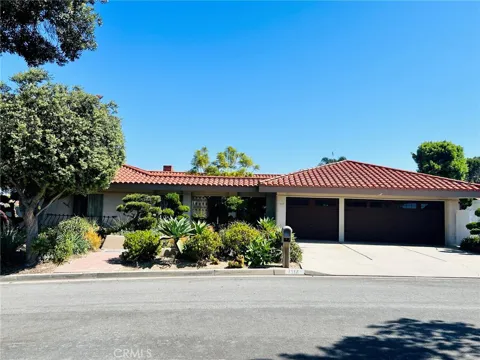 7117 Avenida Altisima