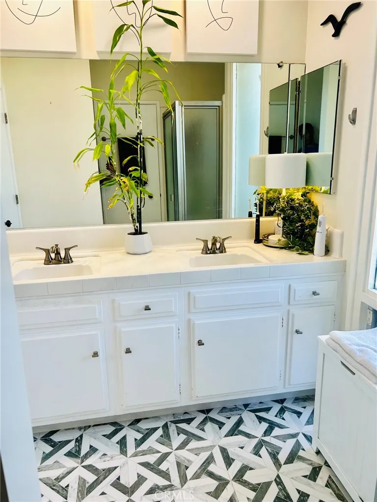 7117 Avenida Altisima Rancho Palos Verdes, CA 90275