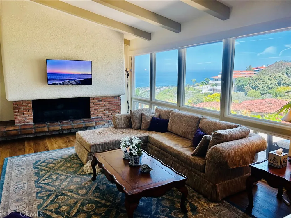 7117 Avenida Altisima Rancho Palos Verdes, CA 90275