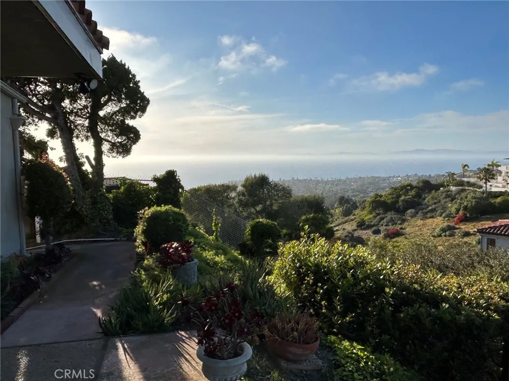 7117 Avenida Altisima Rancho Palos Verdes, CA 90275
