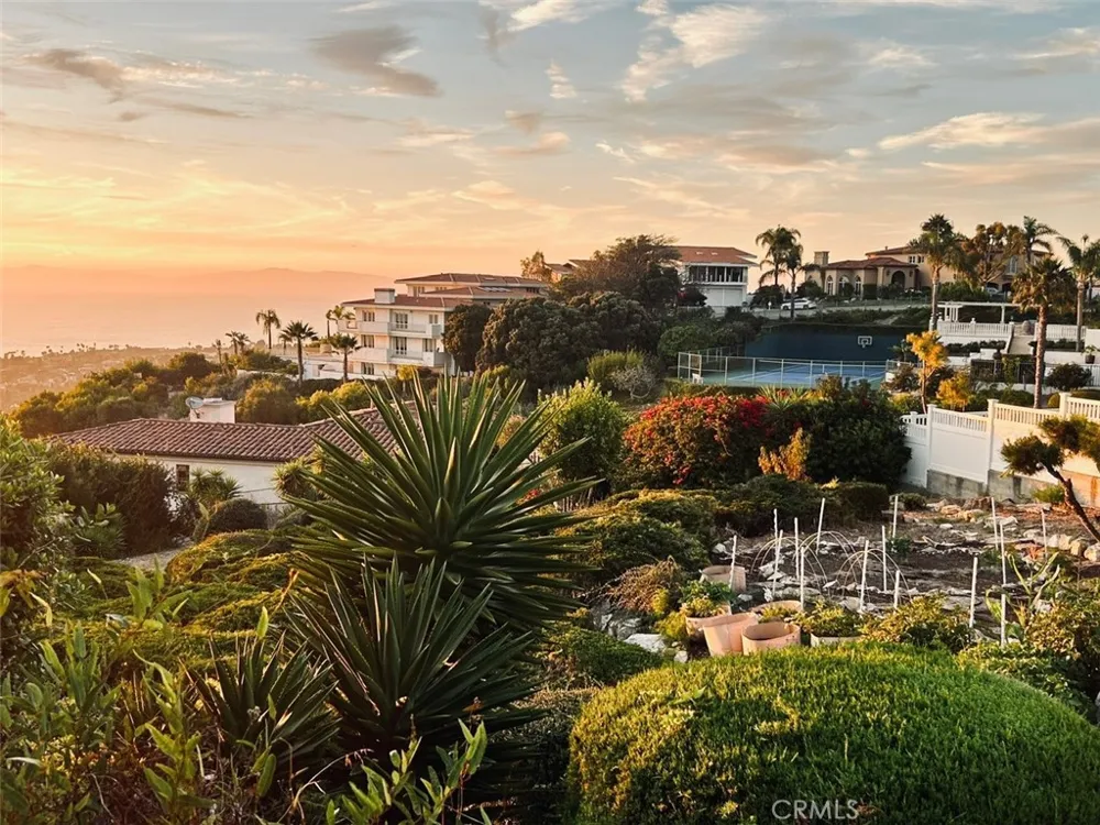 7117 Avenida Altisima Rancho Palos Verdes, CA 90275