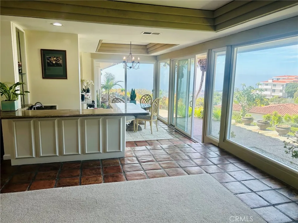 7117 Avenida Altisima Rancho Palos Verdes, CA 90275