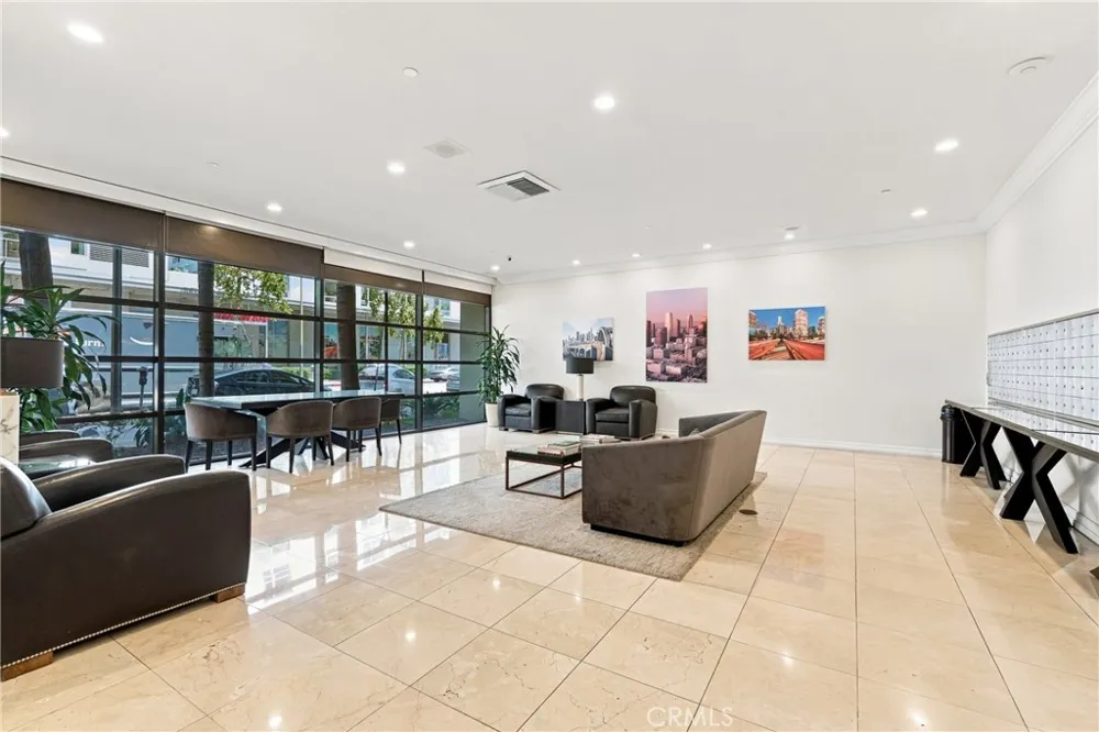 600 W 9th #910 Los Angeles, CA 90015