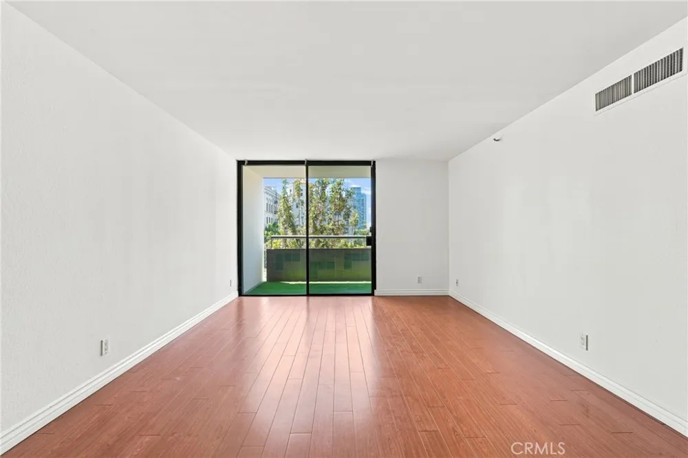600 W 9th #910 Los Angeles, CA 90015