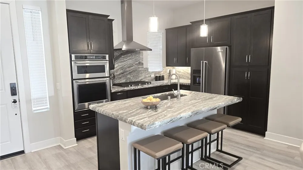 533 Daniel Freeman Circle Inglewood, CA 90301