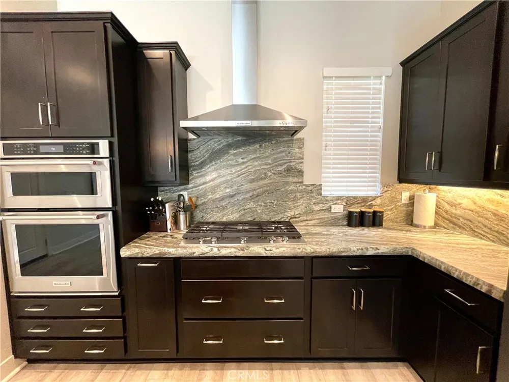 533 Daniel Freeman Circle Inglewood, CA 90301