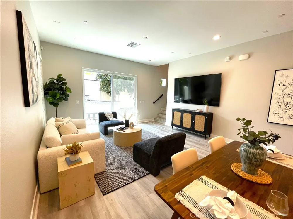 533 Daniel Freeman Circle Inglewood, CA 90301