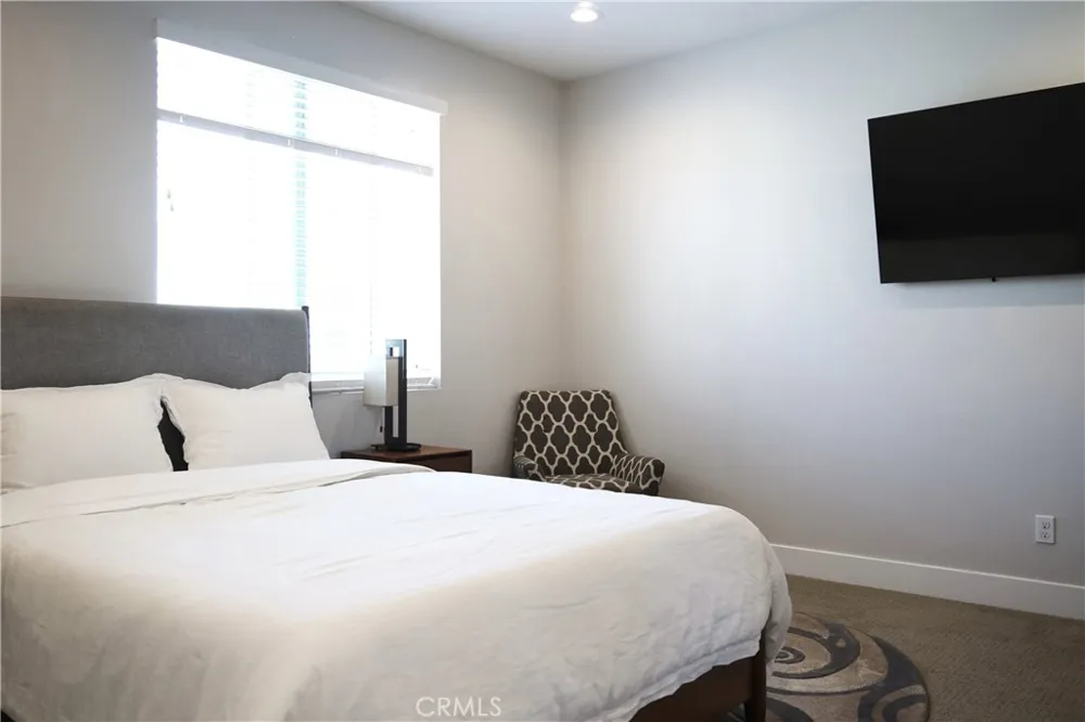 533 Daniel Freeman Circle Inglewood, CA 90301