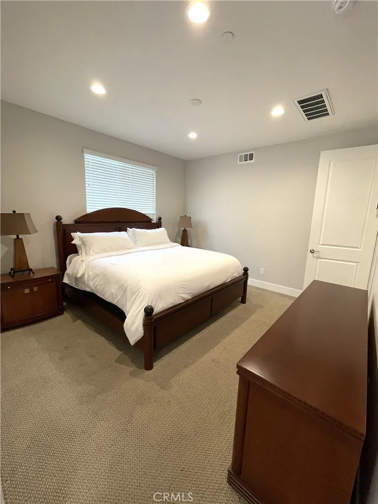 533 Daniel Freeman Circle Inglewood, CA 90301