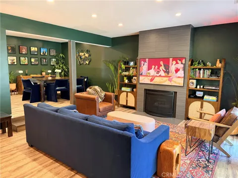 5308 W 190th Street