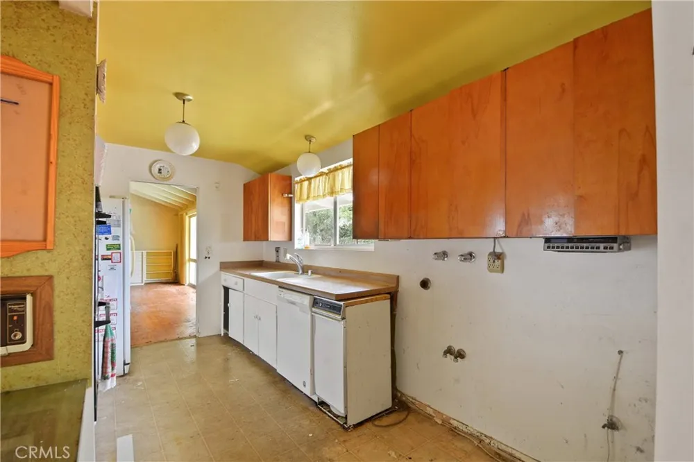 5153 Willow Wood Rolling Hills Estates, CA 90274