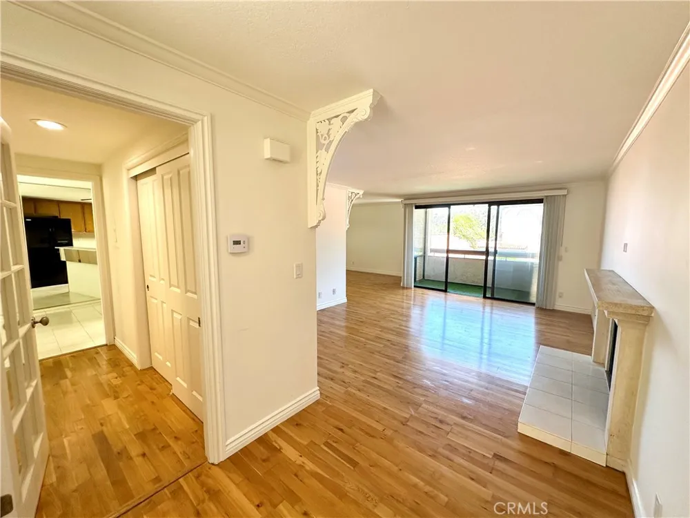 2545 Via Campesina #204 Palos Verdes Estates, CA 90274