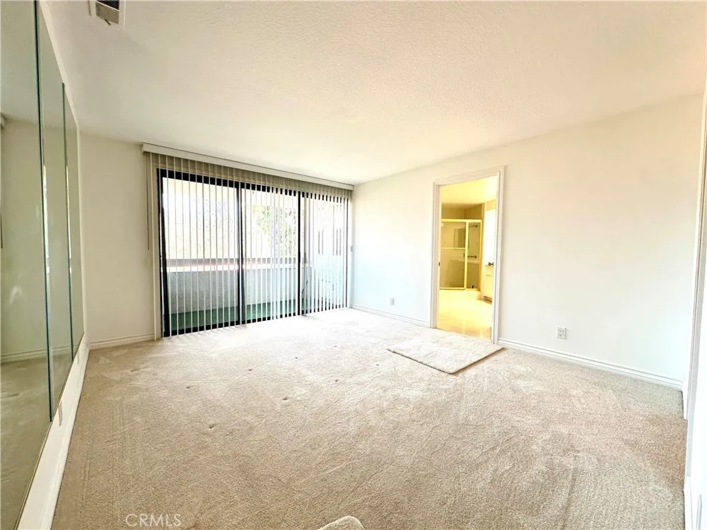 2545 Via Campesina #204 Palos Verdes Estates, CA 90274