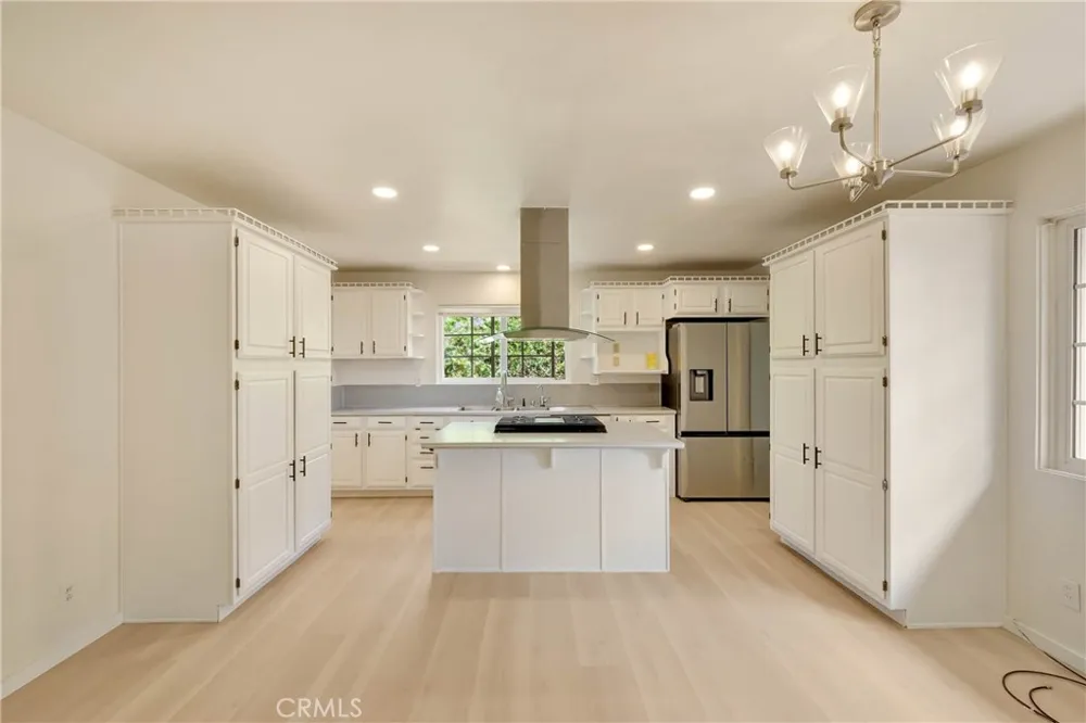 6551 Abbottswood Drive Rancho Palos Verdes, CA 90275