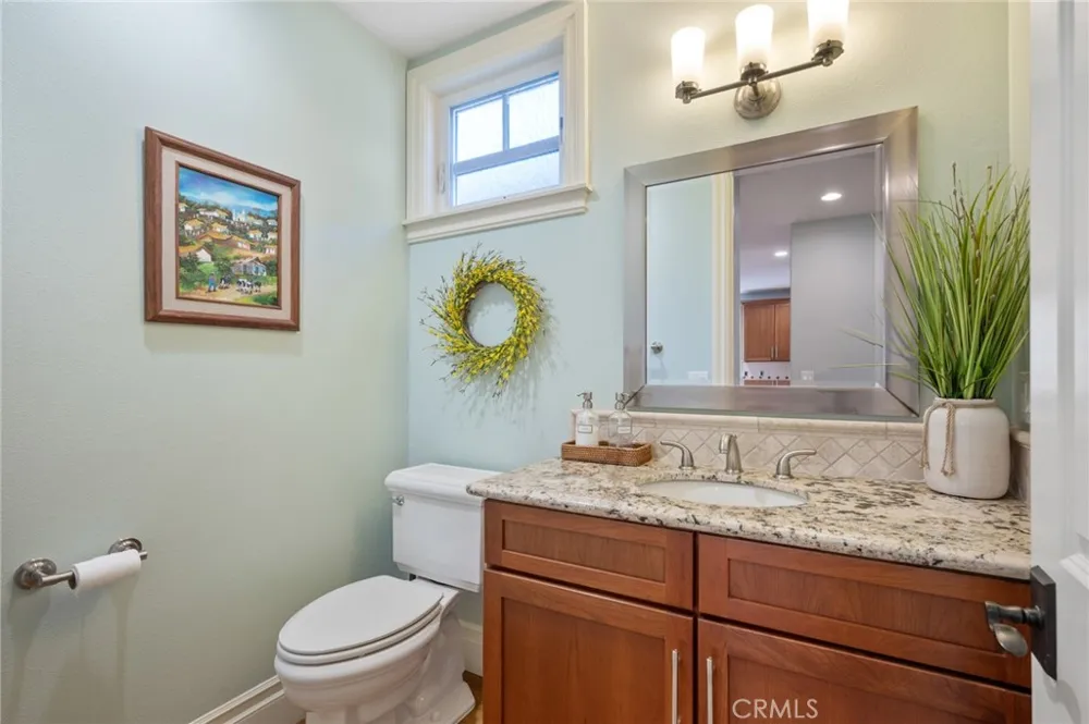 711 30th Hermosa Beach, CA 90254