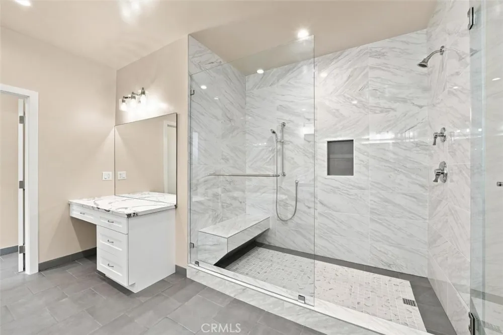 24222 Ocean Avenue Torrance, CA 90505