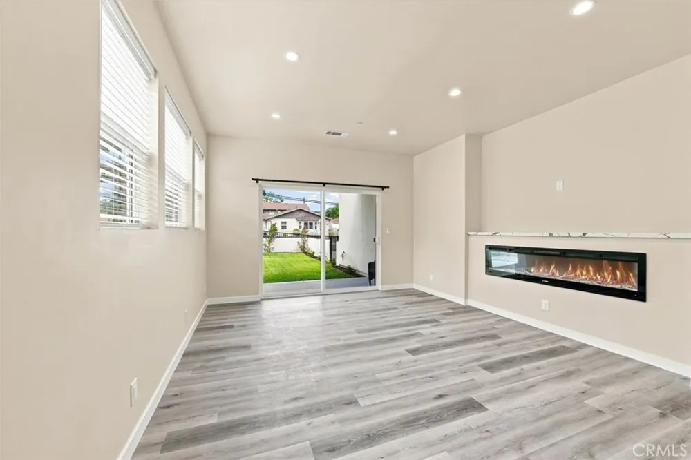 24222 Ocean Avenue Torrance, CA 90505