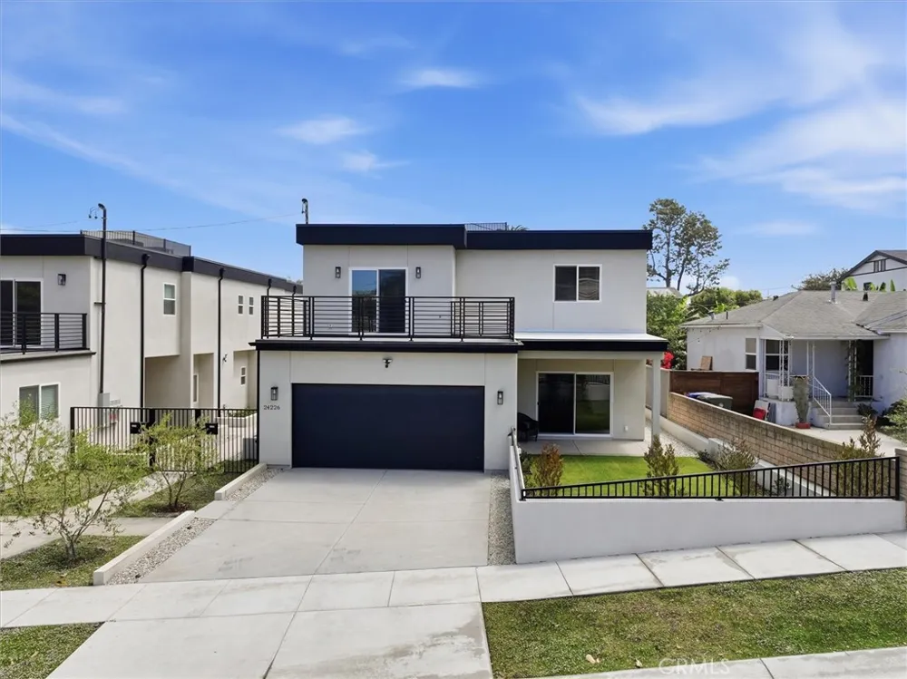 24222 Ocean Avenue Torrance, CA 90505