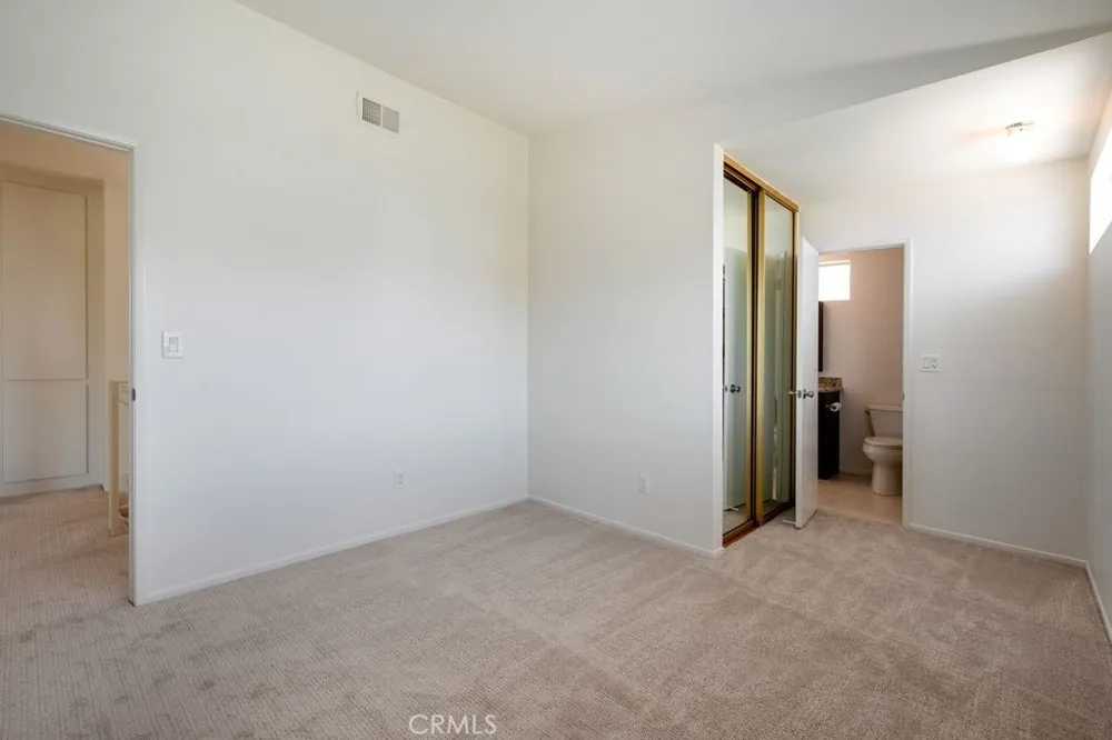 1151 Oakfair Harbor City, CA 90710