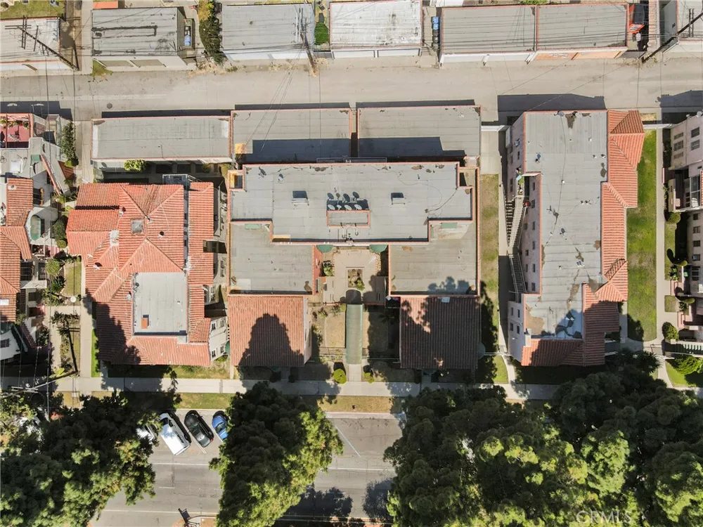 4261 Leimert Boulevard Los Angeles, CA 90008