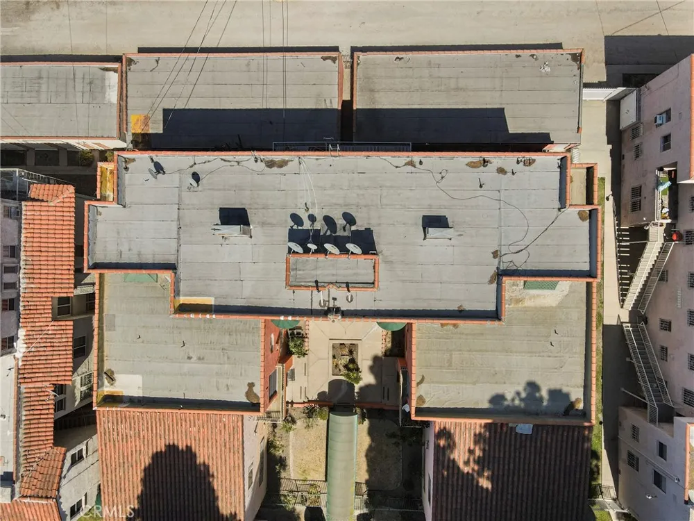 4261 Leimert Boulevard Los Angeles, CA 90008