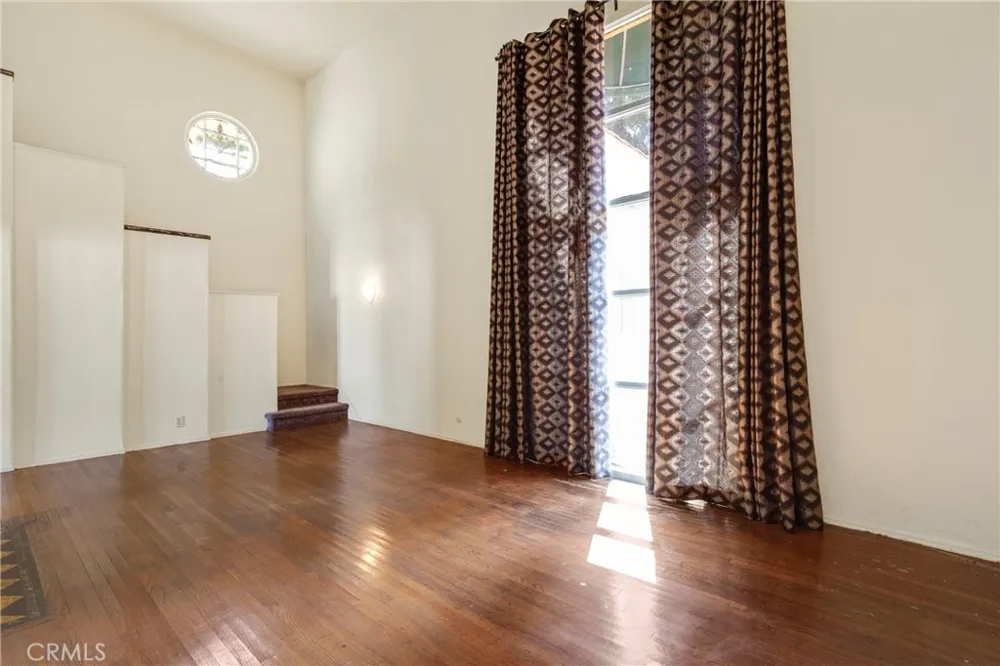 4261 Leimert Boulevard Los Angeles, CA 90008