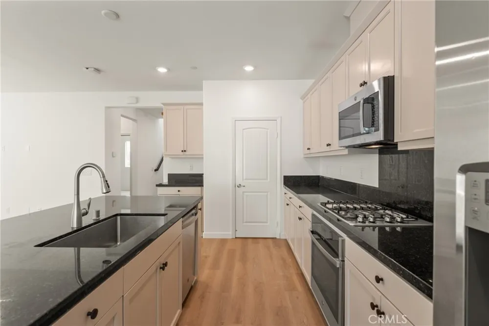 15943 Osprey Avenue Chino, CA 91708