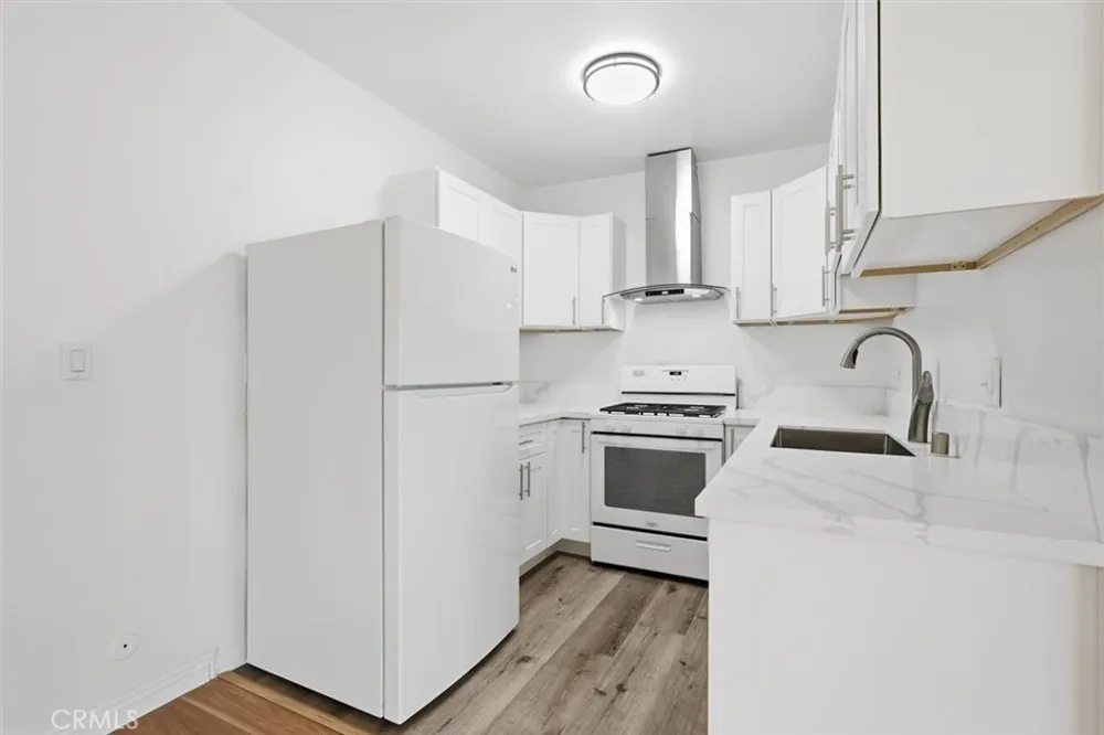 1036 Magnolia #207 Gardena, CA 90247
