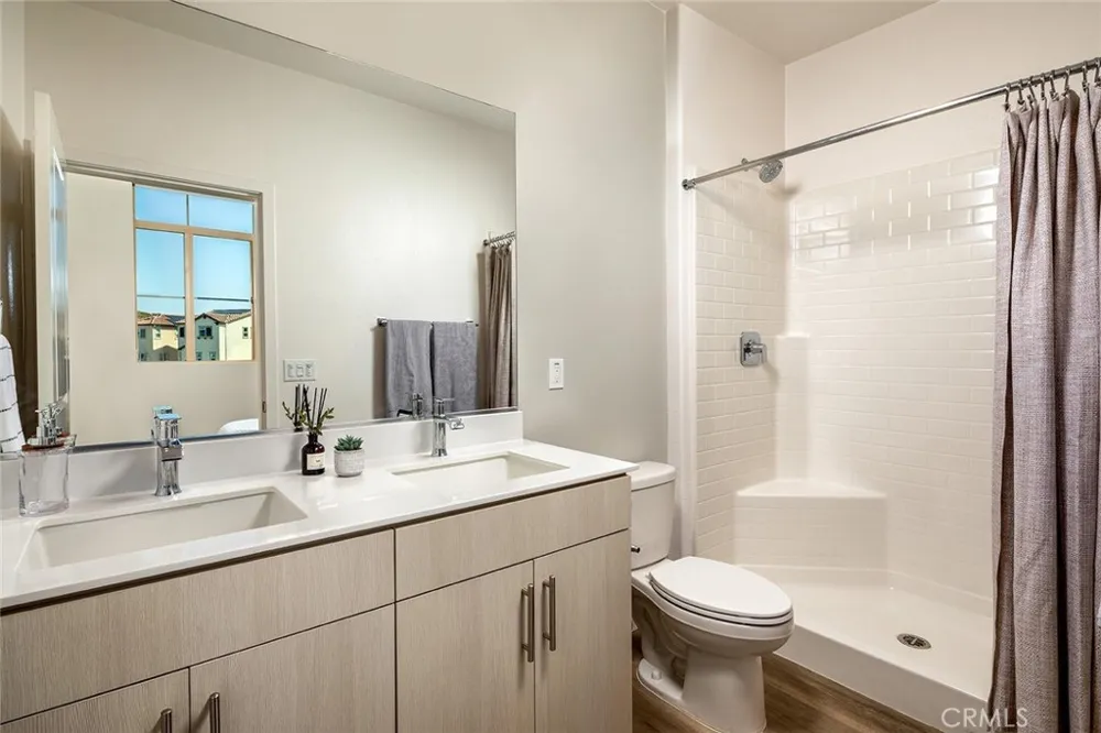 27866 S Viewpoint Drive San Pedro, CA 90732