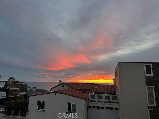 3302 Manhattan Manhattan Beach, CA 90266