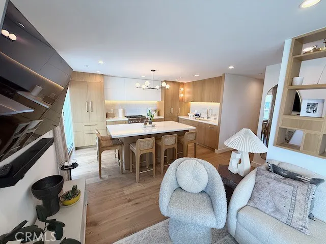 3302 Manhattan Manhattan Beach, CA 90266