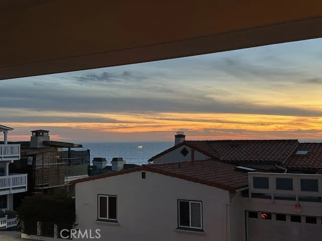 3302 Manhattan Manhattan Beach, CA 90266