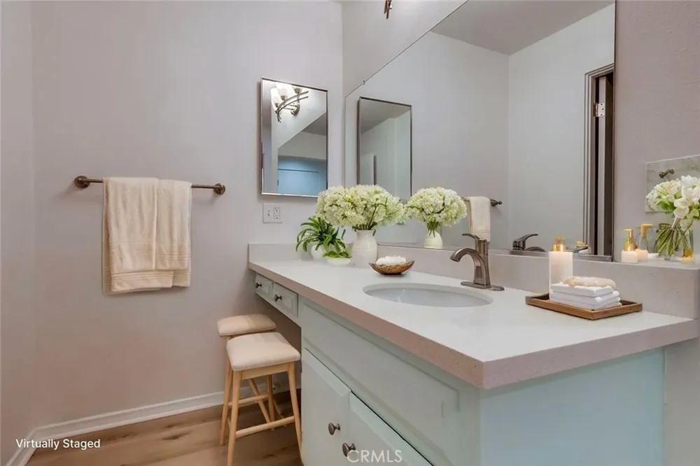 3200 La Rotonda Drive #405 Rancho Palos Verdes, CA 90275