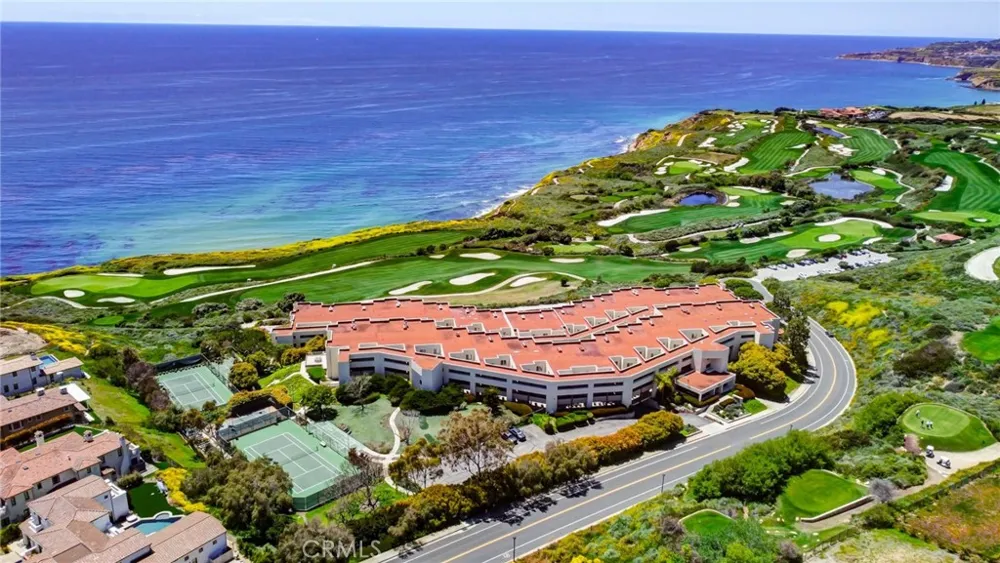 3200 La Rotonda Drive #405 Rancho Palos Verdes, CA 90275